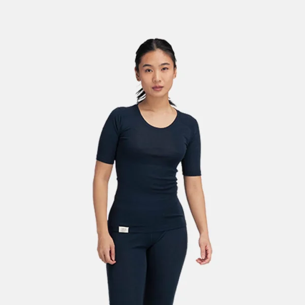 4311-049-tufte-w-frost-rib-tee-sky-captain-on-model-front-1-7e9adee8-9f04-4cff-8ddf-c08ce6b2aab5.webp