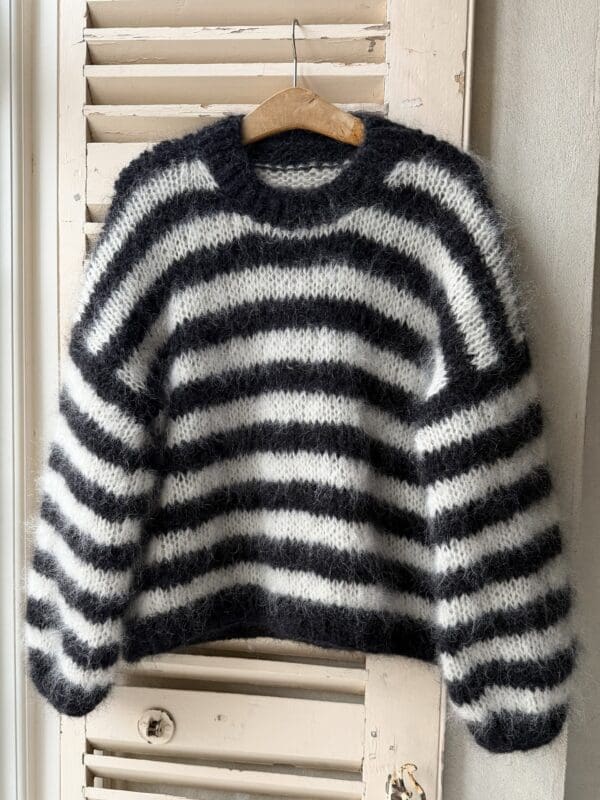 Uppskrift - Eivør Sweater O-neck